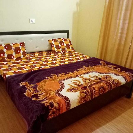 Oyo Hotel Ss Grand Lucknow Exteriör bild
