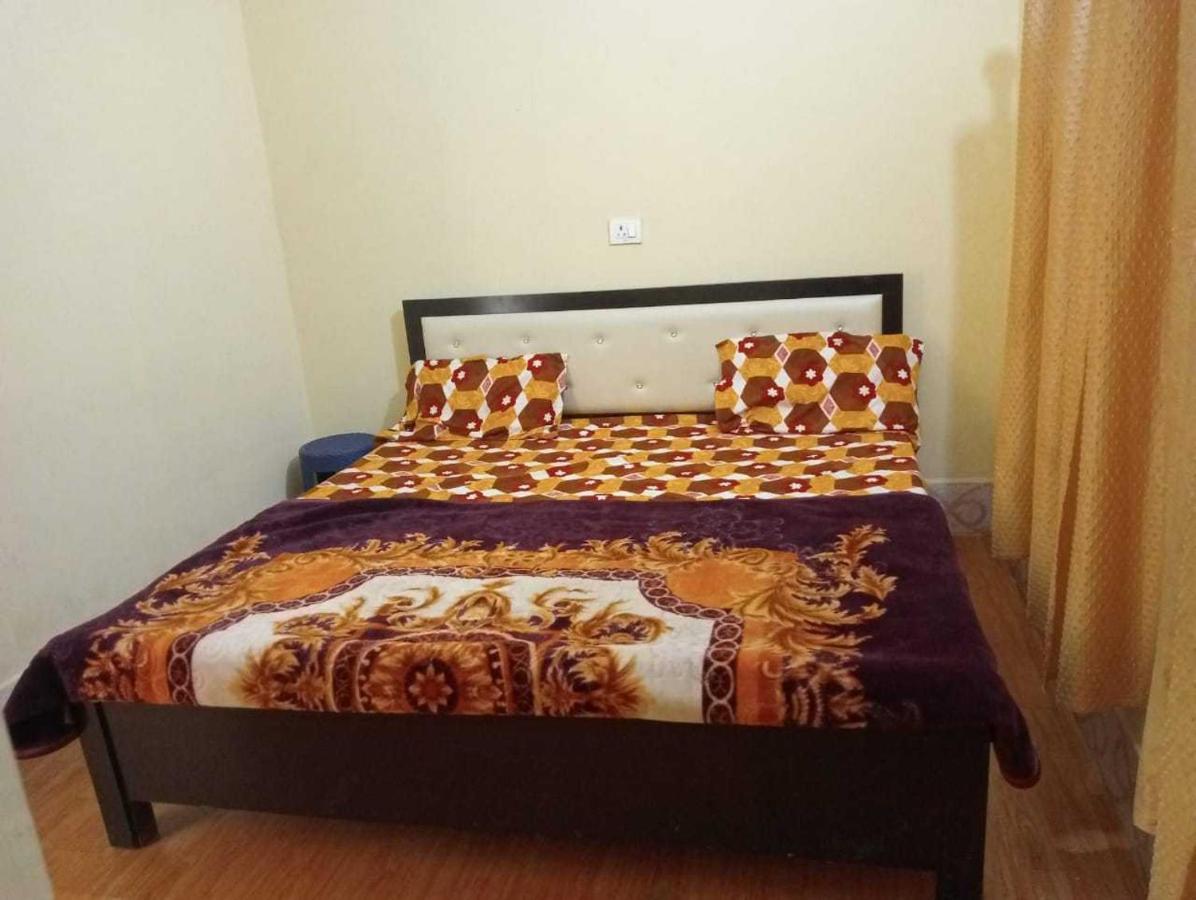 Oyo Hotel Ss Grand Lucknow Exteriör bild
